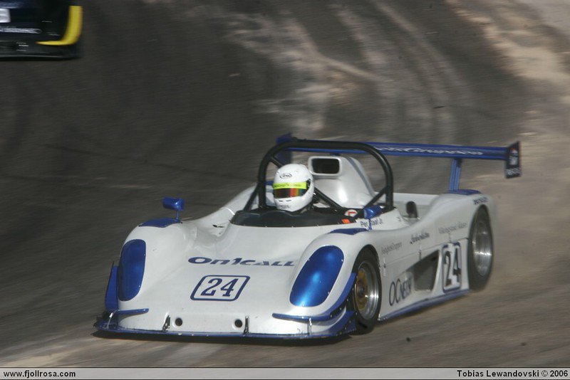 A MG 8023