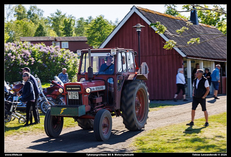 098A9544