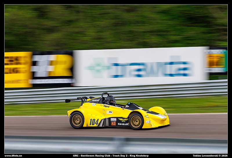 098A8371