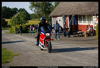 098A9239